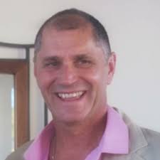 Damon Kendrick's Instagram, Twitter & Facebook