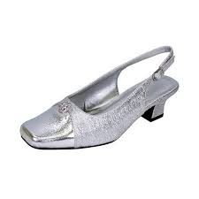 Clothing In 2020 Silver Shoes Low Heel Silver Shoes Silver Dress Shoes