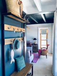 Après l'émission maison à vendre, l'animatrice a pris les rênes de d&co sur m6. Decoratrice D Interieur Maison Style Boutique Objet Couleur Tendance Volume Idee Marseille Sophie Ferjani La Selection Cabinet Brigitte