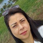 Angela Dopp's Instagram, Twitter & Facebook