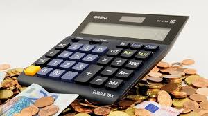 La un salariu brut de 2230 de lei angajatul va primi în mână un salariu net de 1346 lei iar firma va suporta în total un salariu întreg de 2280 de lei. Germania Va Majora Salariul Minim La 9 19 Euro Pe OrÄƒ