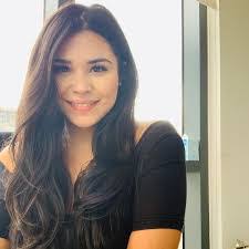 Carolina Lazo's Instagram, Twitter & Facebook