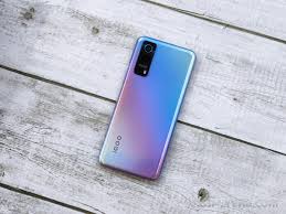 vivo iQOO Z3 5G hands-on review: Design ...