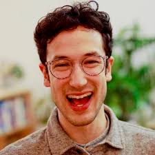 Andrew Suzuki's Instagram, Twitter & Facebook