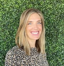 Sara Beckmann's Instagram, Twitter & Facebook