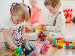 ¿qué juegos o actividades puedo hacer con mi hijo de 2 años? 10 Juegos Infantiles Para Ensenar A Compartir
