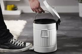 Exklusiver Retro Klassiker Oscar Mulleimer Metall Weiss 5 Liter Push Trash Can Retro Klassiker Eimer