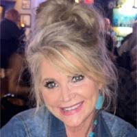 Ann Hannah's Instagram, Twitter & Facebook