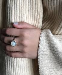 Bague Nacre Ronde En Argent Et Marcassite Par Metron Lessisrare Bague Bijoux Anciens Bijoux