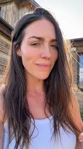 Taylor Watson's Instagram, Twitter & Facebook