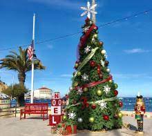 Catalina Casino Christmas 2021 Photos The Catalina Island Blog Catalina Island Vacation Rentals