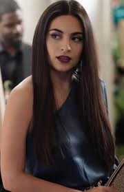 Cristal Returns To The Mansion - Dynasty Season 4 Episode 9 - Tv Fanatic