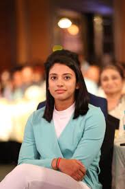 Curious about how smriti mandhana spends her day? Pin On Nbt Utsav Awards 2019 A Star Spangled Affairs