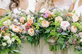 Local florist delivery to alabama wedding, banquet, and reception halls. Bridesmaids Bouquets Rococo Floral Studio