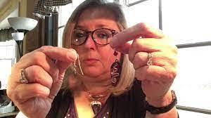 Diane Ringlund's Instagram, Twitter & Facebook