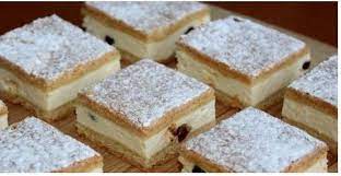 Dort nový s kyslou smotanou je pripravený. Za Malo Penazi VeÄ¾a Muziky Falosny Tvarohovy Kolac S Kyslou Smotanou Ktory Prekvapi Svojou Chutou Recepty Od Babky