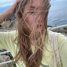 Documenting Life in My Twenties: A Personal Vlog