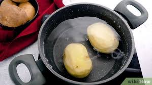 While boiling potatoes may seem like a simple task, correctly cooking potatoes for potato salad can be a bit more complicated. 3 Ways To Boil Potatoes Wikihow
