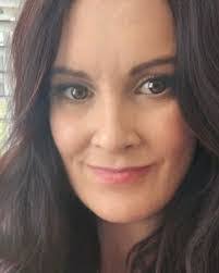 Laura Hatchett's Instagram, Twitter & Facebook