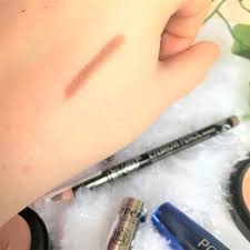 6 Product Everyday Natural Spring Lavera Makeup Look