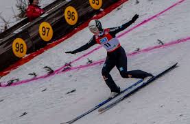 Ein teamspringen der damen wäre eine weitere unterstreichung der entwicklung in dieser sportart. Skispringen Und Kombination Deutschlandpokal In Oberhof Regional Insudthuringen