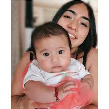 Luego de supuestos rumores de que Justin estaba comenzando a dr*g4rs3 mucho  después de tener a su primer hijo, TMZ soltó un reportaje donde Justin y  Hailey desmintieron todas estas cosas a