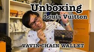 Welcome back to the channel! Unboxing Louis Vuitton Vavin Chain Wallet Youtube