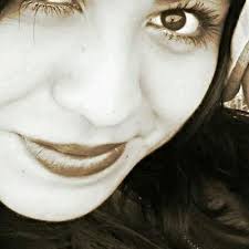 Sandra Blue (@LoreZandy)