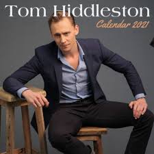 Is he married or dating a new girlfriend? Tom Hiddleston 2021 Wall Calendar Mini Calendar 7 X7 12 Months Amazon De Calendar Star Fremdsprachige Bucher