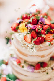 Freisinnige Boho Hippie Hochzeit Von David Kathrin Photography And Film Kuchen Buffet Hochzeit Hochzeitskuchen
