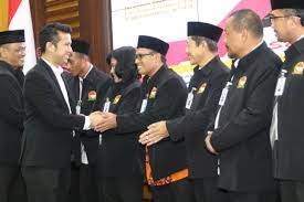 Potret emil dardak, wagub jawa timur © instagram.com/emildardak. Emil Dardak Komisi Nasional Pendidikan Jangan Berhenti Berinovasi Antara News Jawa Timur