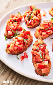 Bruschetta Is The Summer Appetizer That Never Disappoints Recipe Recipes Appetizer Recipes Food