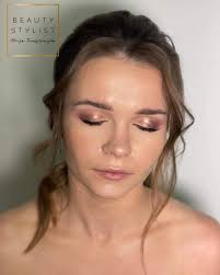 Alicja Tomaszewska-Beauty Stylist