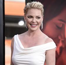 Katherine marie heigl was born on november 24, 1978 in washington, d.c., to nancy heigl (née engelhardt), a personnel manager, and paul heigl, an accountant and executive. Katherine Heigl 15 Fakten Uber Die Us Schauspielein Stern De