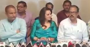 We would like to show you a description here but the site won't allow us. Moon Moon Sen Suffers Wardrobe Malfunction Opponent Allegedly Makes Video Viral Kolkata24x7 Latest English And Bengali News Bangla News Breaking News Business Tollywood Cricket