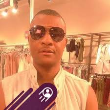 Shakira wins the Petty award. She took her house back