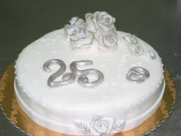 Maybe you would like to learn more about one of these? Torta Nozze D Argento 25 Anni Uhhhhhh Paperblog