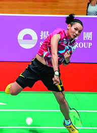 Jun 05, 2021 · 眼見拓荒者明星後衛利拉德在ig引用歌詞表達遭逢淘汰後的心聲，「我到底還要持續奉獻多久？機會才會真正到來？」不少湖人球迷隨即在這則動態回覆要求利拉德跳槽湖人組成「三巨頭」，就連《espn》名嘴史蒂芬史密斯也跳出來瞎起鬨。 é‡'ç‰Œè‹±é›„å€'çš„æ•…äº‹ ä¸æ€•è¼¸ æ‰èƒ½è´æˆ´è³‡ç©Ž