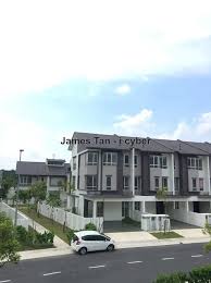 The new township is located in kota kemuning and spans 863 acres and comprises of landed, serviced, and commercial residences. Bayan Tropicana Aman Kota Kemuning Corner Lot 3 Sty Terrace Link House 6 Bedrooms For Sale Iproperty Com My