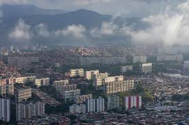 Una venezuela sumida en la represión de la dictadura de marcos pérez jiménez tuvo su fin y un nuevo comienzo el 23 de enero de 1958. Caracas En 450 85 Sabias Que El 23 De Enero Tiene Un Facebook