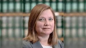 Deborah Enea's Instagram, Twitter & Facebook