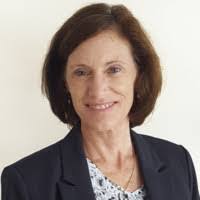 Linda Bednarek's Instagram, Twitter & Facebook