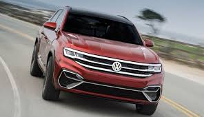 The cross sport lowers the atlas' roofline to 67.8 inches (down 2.3) and shortens the suv's overall length to 195.5 inches (5.2 less). 2021 Volkswagen Atlas Cross Sport Concept Details Release Date Specs 2021 2022 Volkswagen Cars News