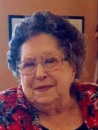 Mary Hippler's Instagram, Twitter & Facebook