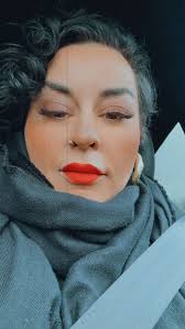 Ich würde meinen Eltern ein schönes Haus kaufen und Geld geben damit gut  leben können. ❤️