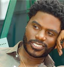 Wally Rios's Instagram, Twitter & Facebook