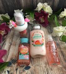 Tutti Dolci White Mocha Kiss Bath And Body Works Includes 1 Foaming Hand Sanitizer Mousse 1 Unicorn Hand Sanitizer Holder 1 Body Lotion 1 Travel Shower Gel An Bath And Body Works Body Lotion Bath And Body