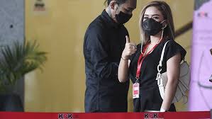 Kpk menetapkan mensos juliari batubara sebagai tersangka suap bantuan corona. Kumpulan Berita Terkini Mensos Juliari Batubara