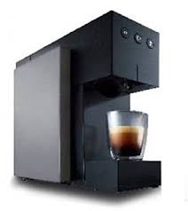 When it comes to savings tips, the one that really grinds my gears is when i'm told to the price is hundreds below a smeg espresso machine, which will set you back $399, and cheaper than a de'longhi nespresso machine ($299) Aldi S 80 Espresso Machine Ties With Nespresso Daily Mail Online