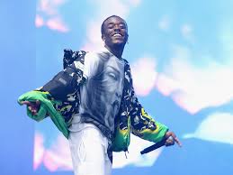 918 ответов 4 254 ретвитов 56 531 отметка «нравится». This Year Lil Uzi Vert Redefined The Fashion Instagram Selfie Vogue
